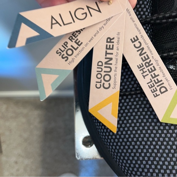 NWT ALIGN slip on sneakers from QVC women’s size 10 wide - Picture 9 of 13